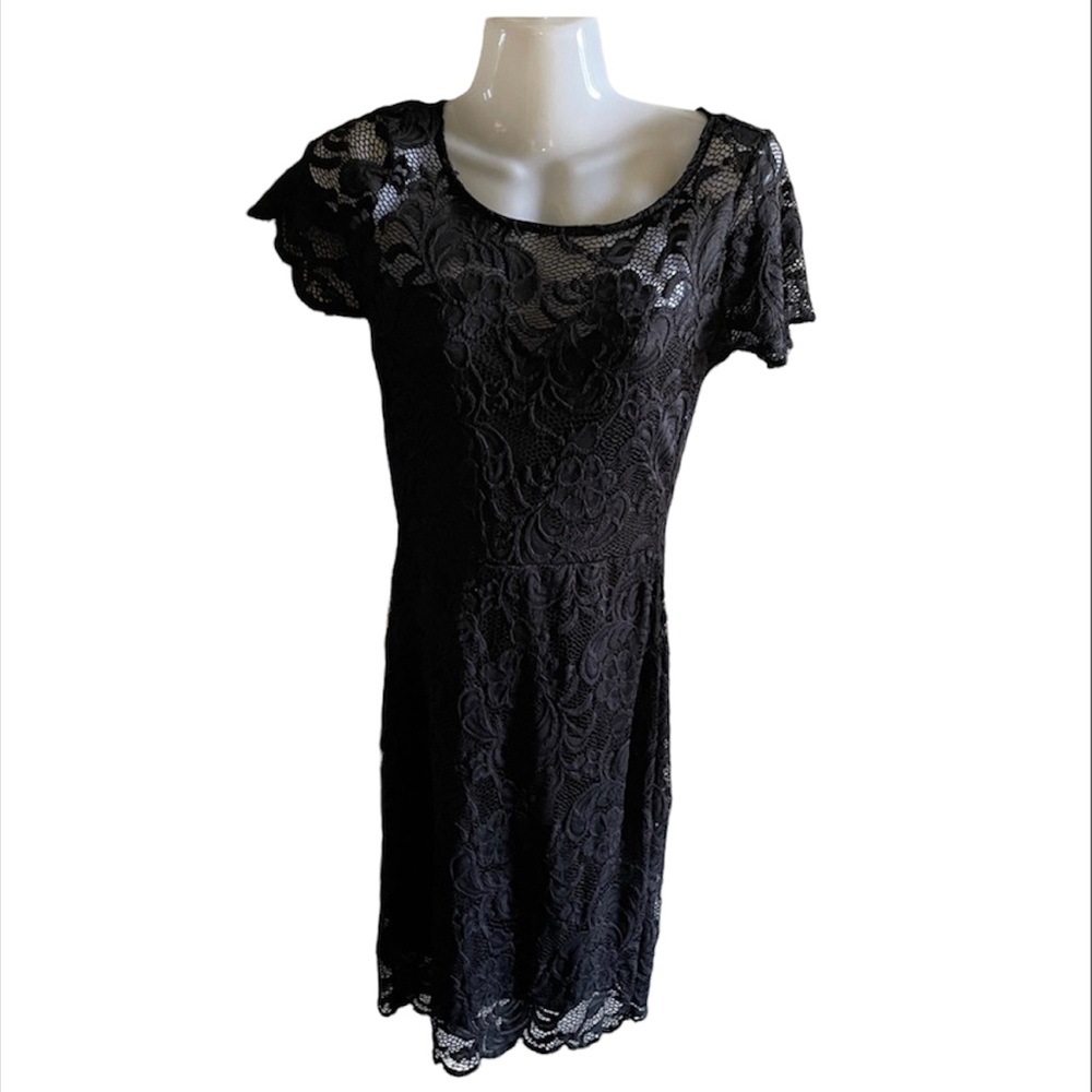Ambiance Woman’s Lace Dress B4